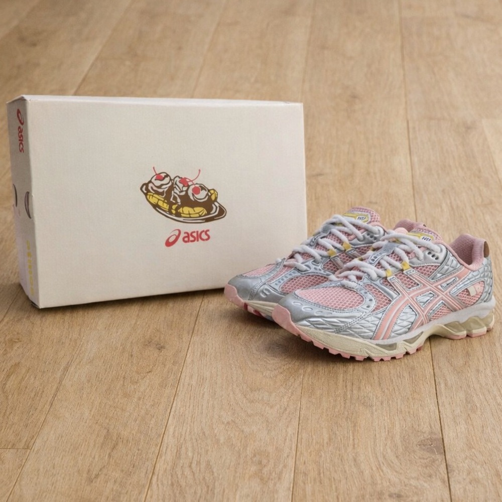 (Men's ) ASICS Gel Nimbus 10.1 Vandy The Pink Atmos Strawberry Cream Sneakers - Picture 4 of 7